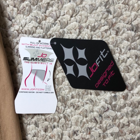 JoFit shorts - Picture 2 of 5